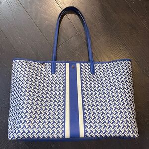 Tory Burch Tile T Link Tote bag white Blue shoulder leather bag style:64206